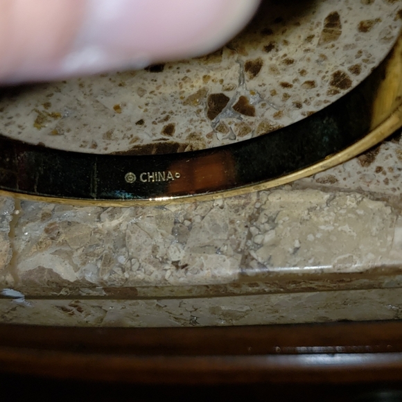 New Coach Enameled Heart Bangke Bracelet - Picture 8 of 14